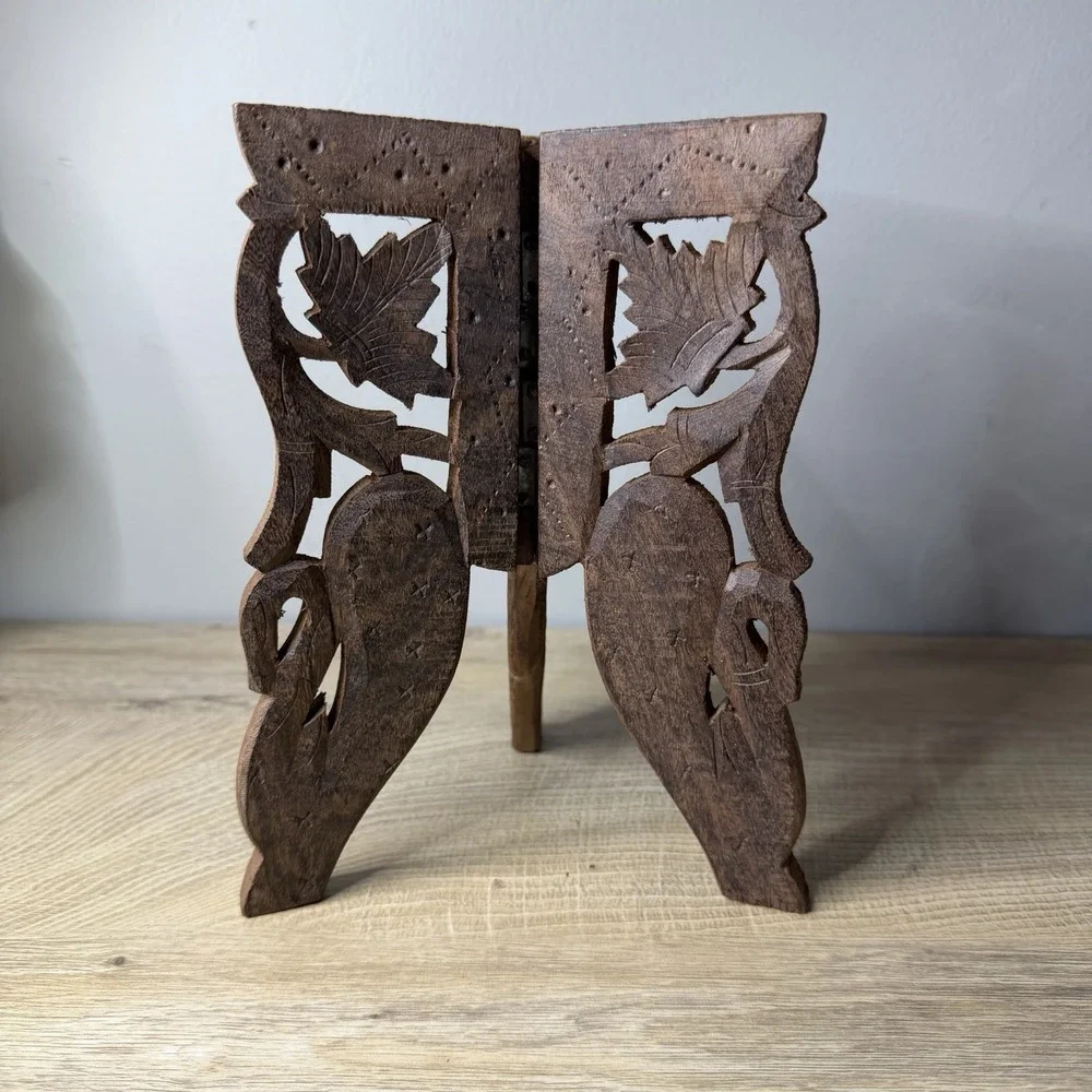Hand‎ Carved Wooden Small Folding Book Stand Leaf Scroll Display Riser Bohemian